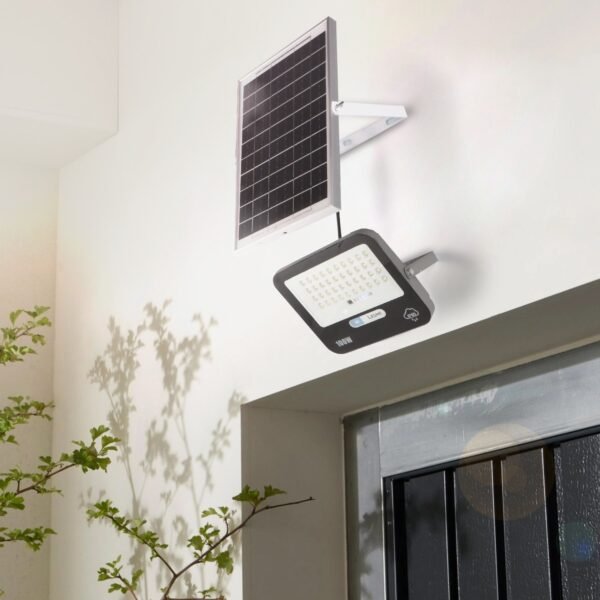 Foco Proyector Led Solar Milan 100W Ledme - Imagen 3