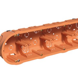 Caja para 4 mecanismos Famatel